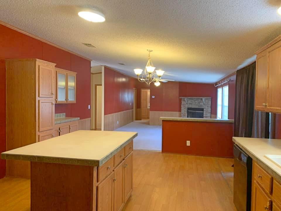 437 Ruckel Drive DeFuniak Springs, FL 32433 - Photo 6 of 26 82104680_10218469202778513_1771642149532