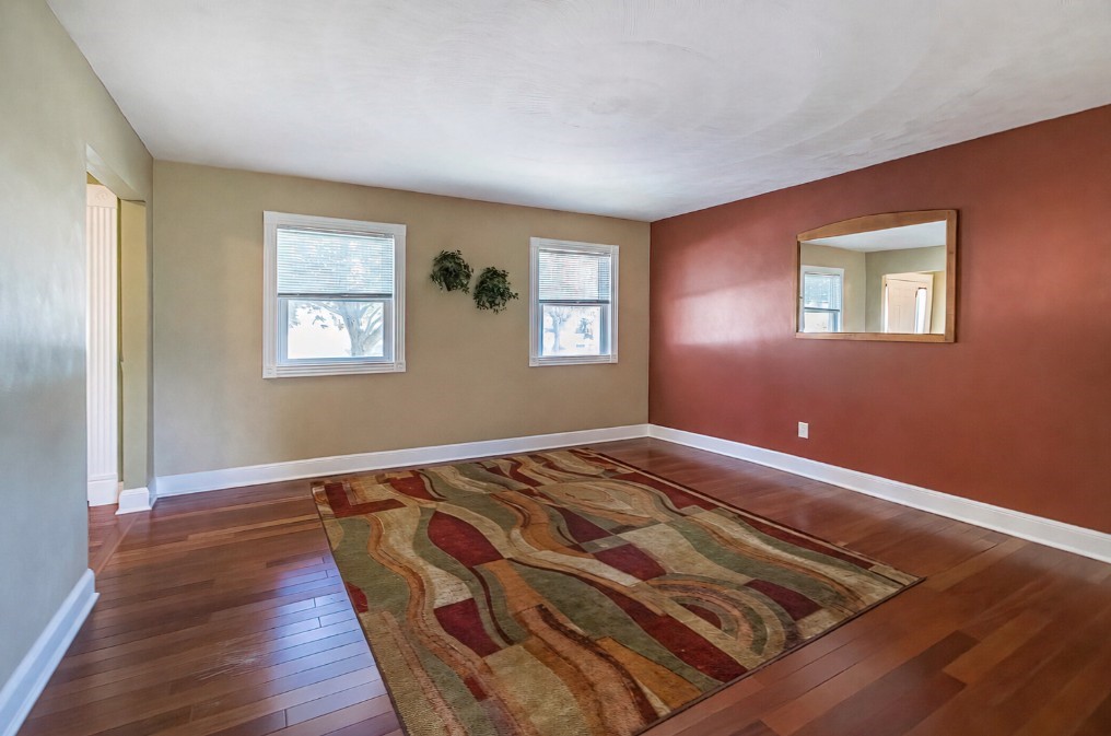 4232 Amherst Road Erie, PA 16506 - Photo 7 of 38 Living room - used as a bedroom.