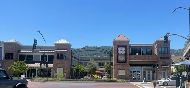 a car parked in front of a building