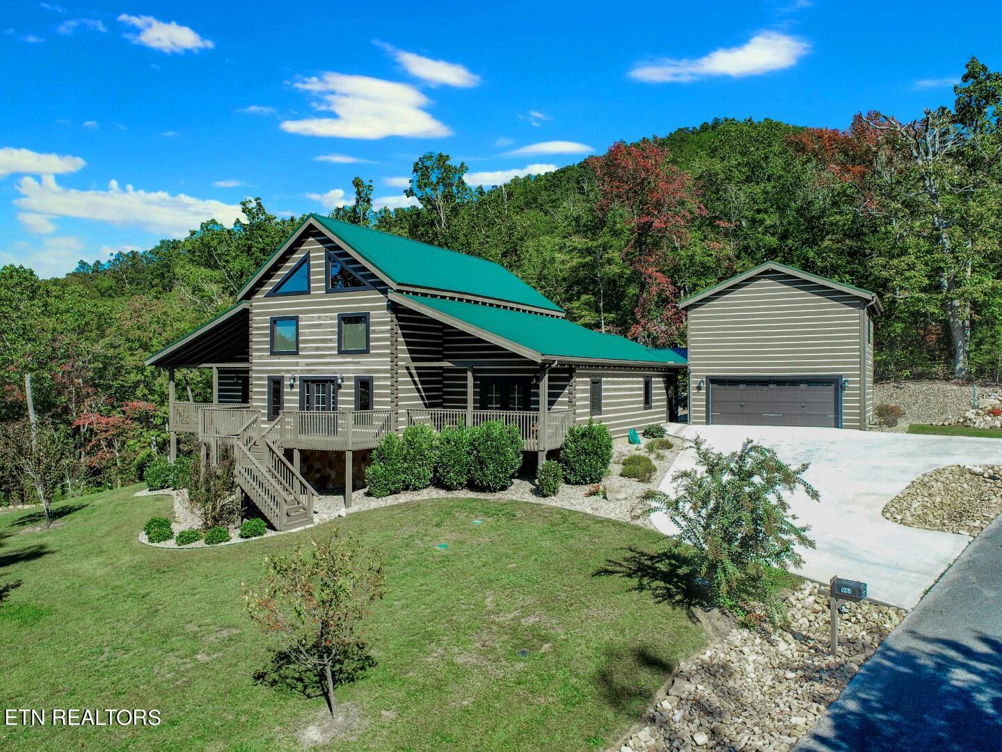 961 Tomahawk Road Cosby, TN 37722 - Photo 1 of 41 1ps