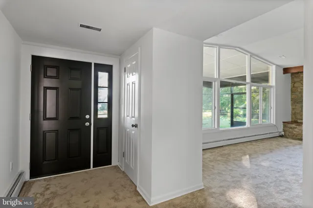 $1,299,900 | 45 East Lake Drive, Annapolis, MD 21403