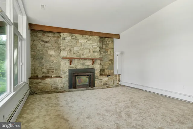 $1,299,900 | 45 East Lake Drive, Annapolis, MD 21403