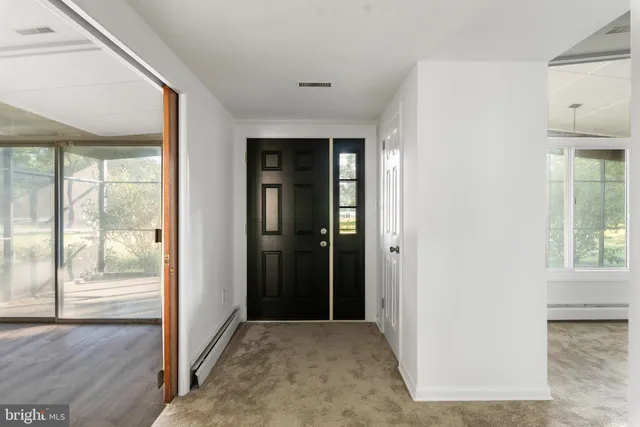 $1,299,900 | 45 East Lake Drive, Annapolis, MD 21403