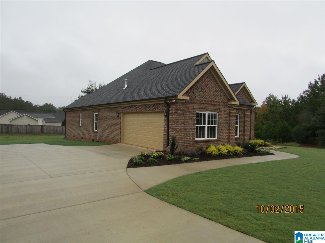 1105 Southwest Jacksons Way Jacksonville, AL 36265 - Photo 5 of 34
