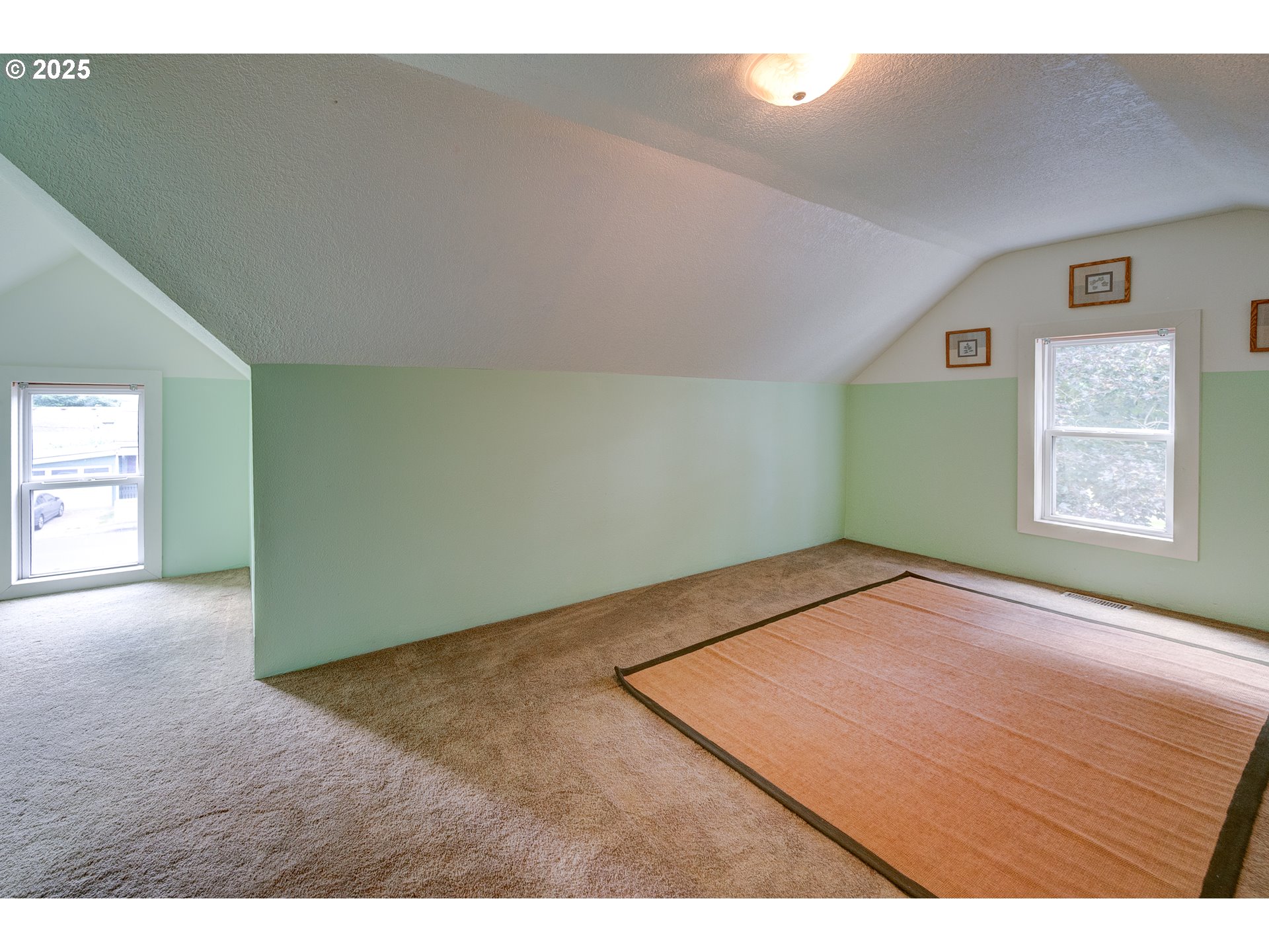 589 Northwest 3rd Avenue Canby, OR 97013 - Photo 16 of 29 Bedroom