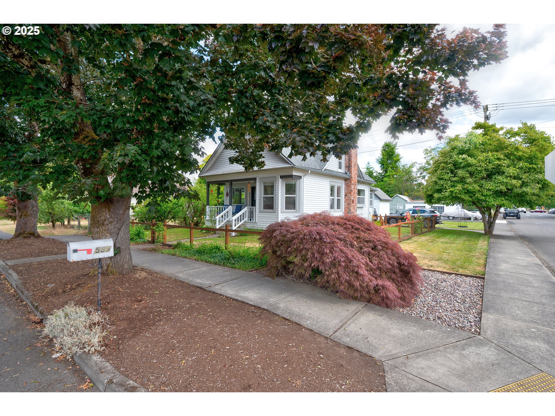 589 Northwest 3rd Avenue Canby, OR 97013 - Photo 3 of 29