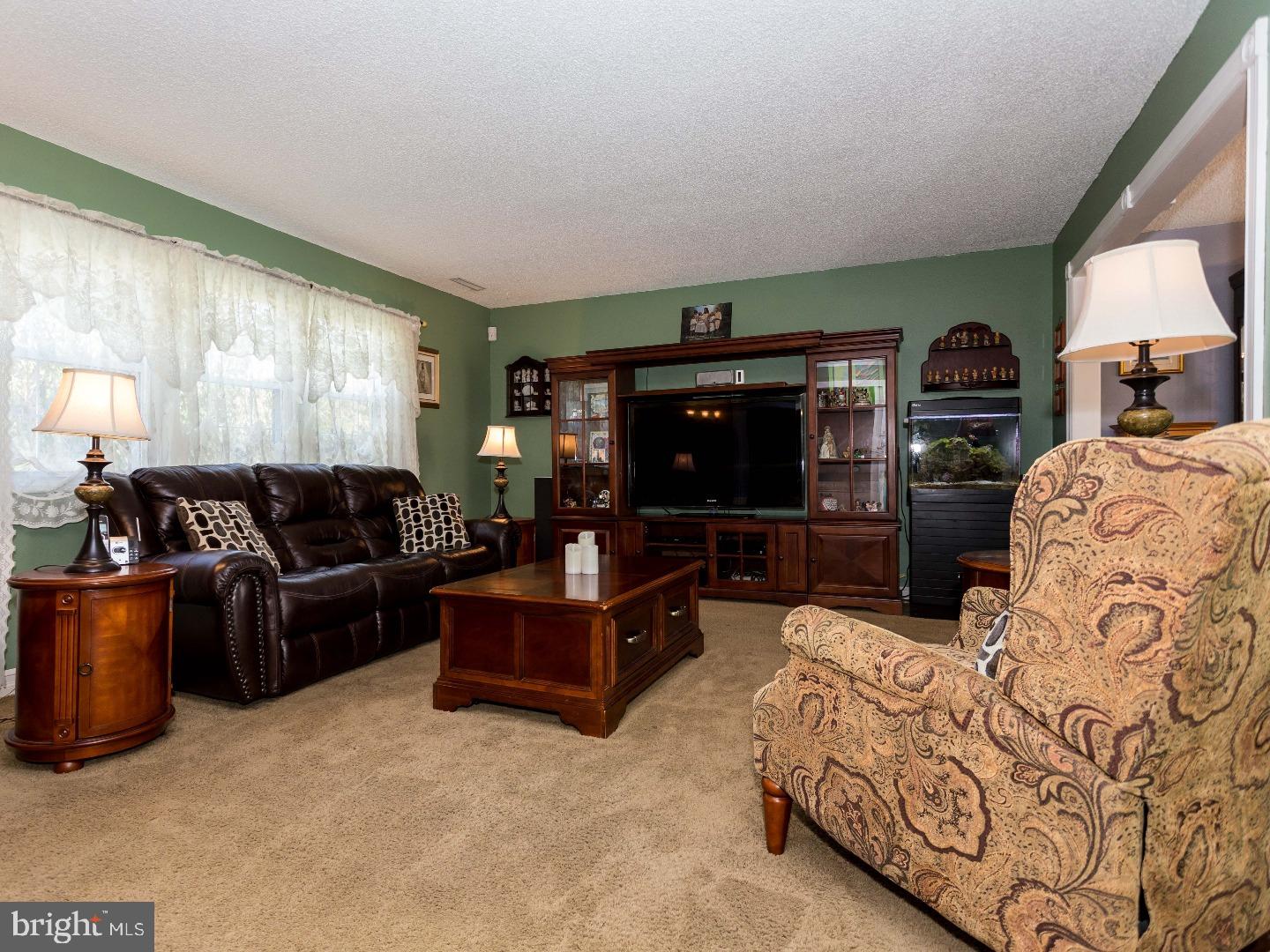 27 Pelham Road Marlton, NJ 08053 - Photo 2 of 25 Gallery Image 2