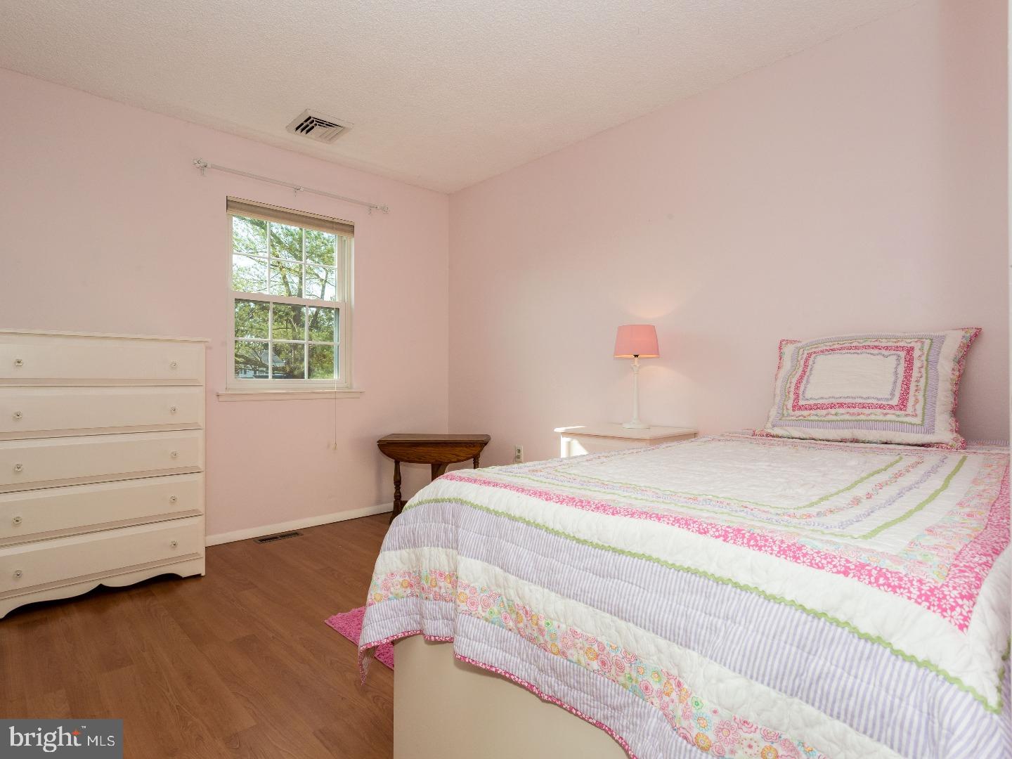 27 Pelham Road Marlton, NJ 08053 - Photo 16 of 25 Gallery Image 16