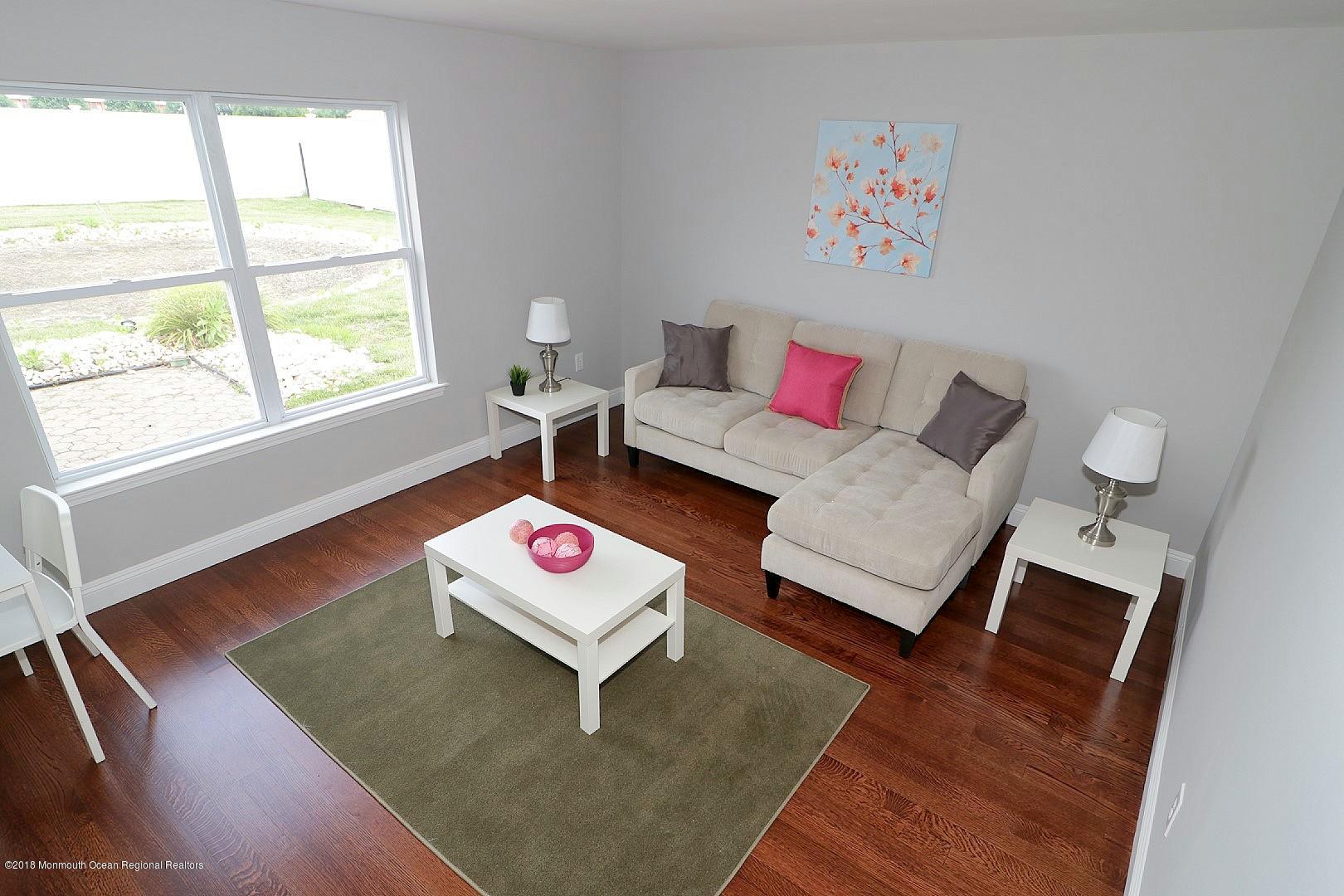 102 West Shenendoah Road Howell, NJ 07731 - Photo 20 of 56 IMG_2711