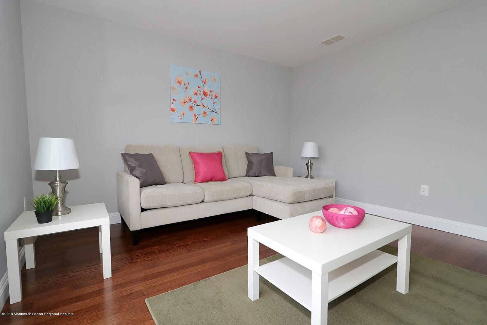 102 West Shenendoah Road Howell, NJ 07731 - Photo 21 of 56 IMG_2713