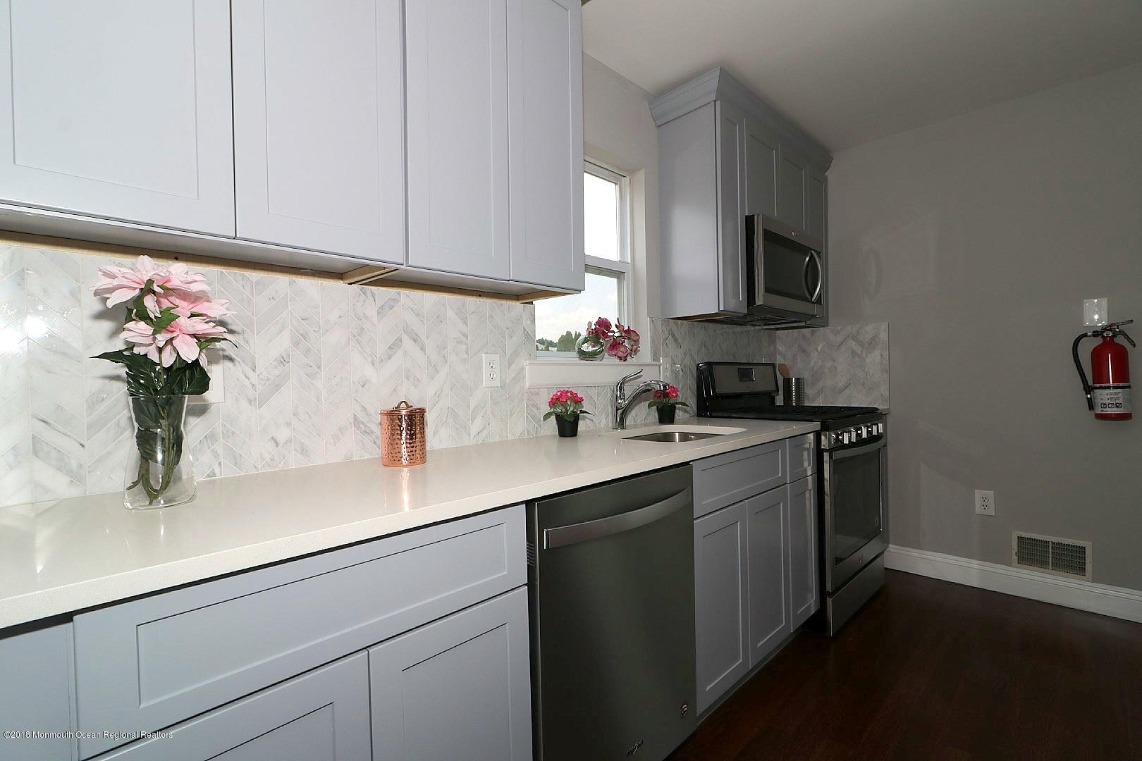102 West Shenendoah Road Howell, NJ 07731 - Photo 27 of 56 IMG_2699
