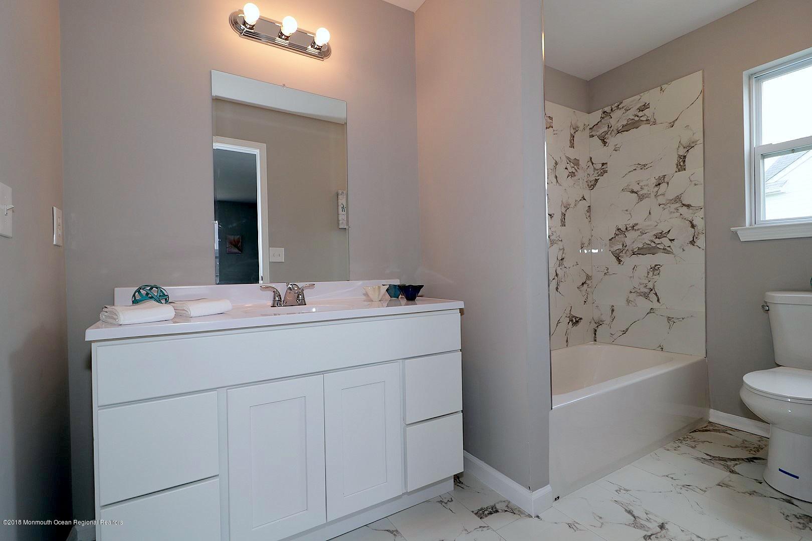 102 West Shenendoah Road Howell, NJ 07731 - Photo 43 of 56 IMG_2725