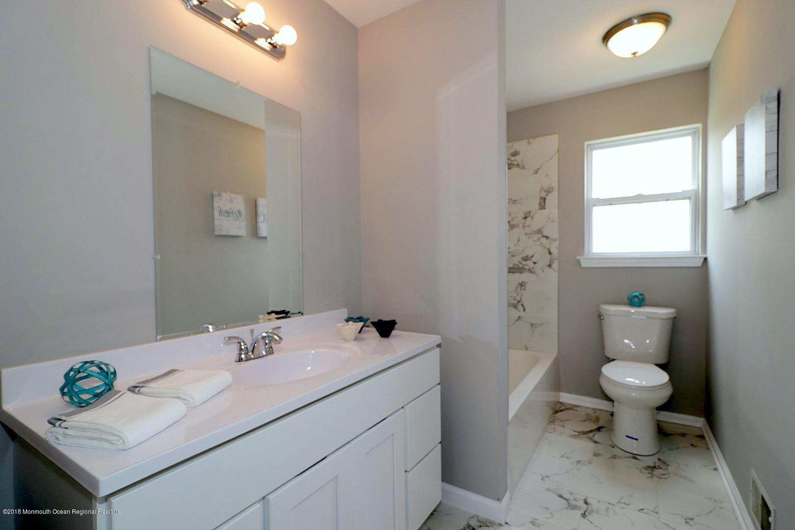 102 West Shenendoah Road Howell, NJ 07731 - Photo 46 of 56 IMG_2730