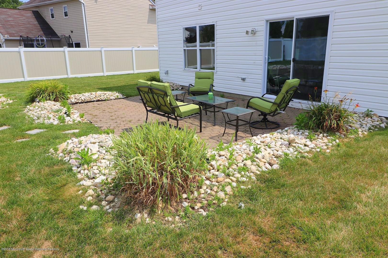 102 West Shenendoah Road Howell, NJ 07731 - Photo 48 of 56 7