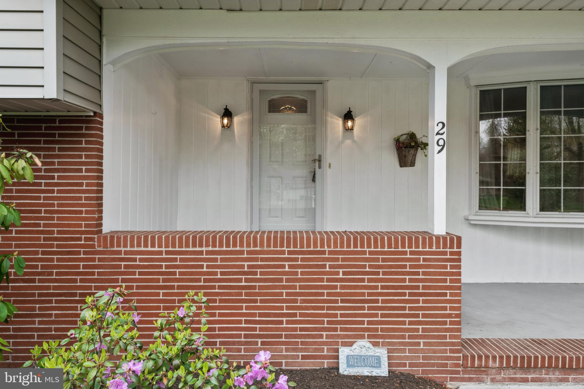 29 Farm Road Ewing, NJ 08638 - Photo 3 of 30