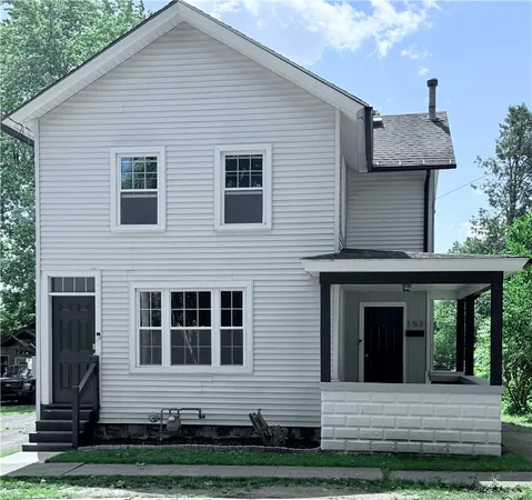 $179,900 | 152 Canal Street, Lyons, NY 14489