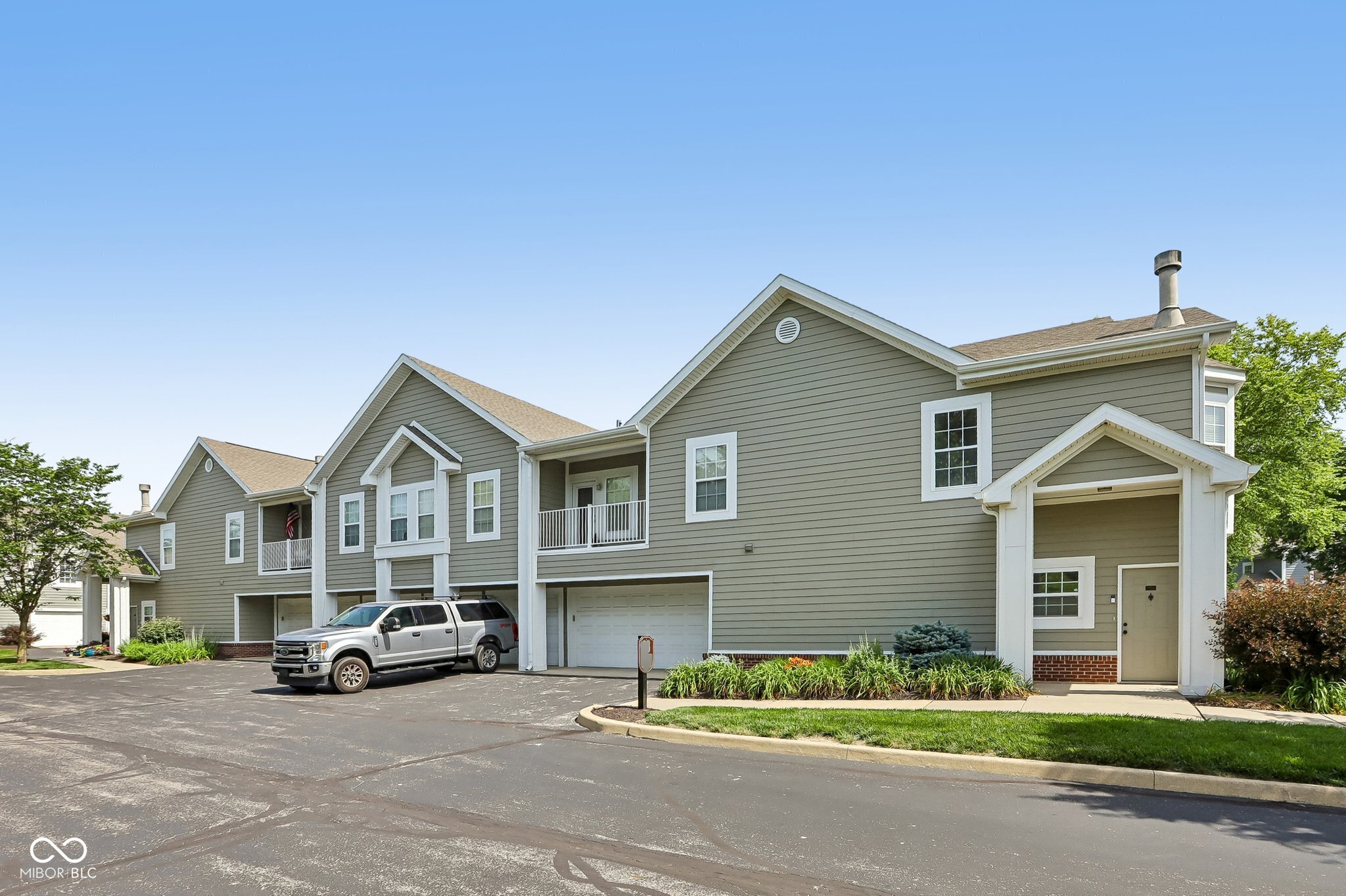 1128 Falcon Ridge, Unit 28/C Carmel, IN 46280 - Photo 4 of 20