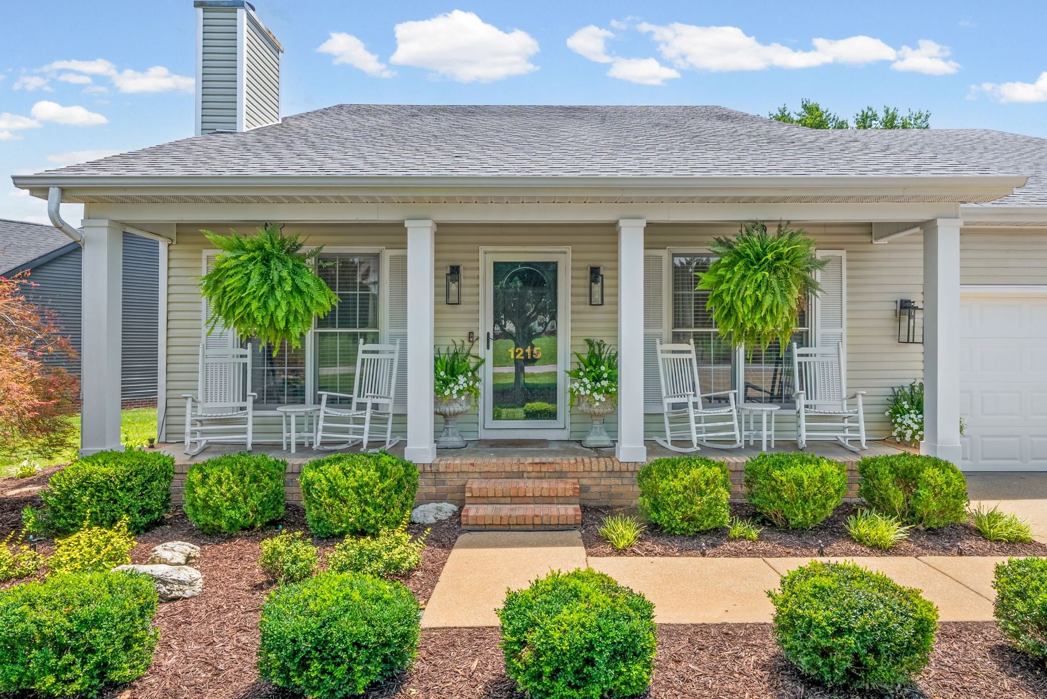 1215 Bark Ridge Circle Hopkinsville, KY 42240 - Photo 4 of 46