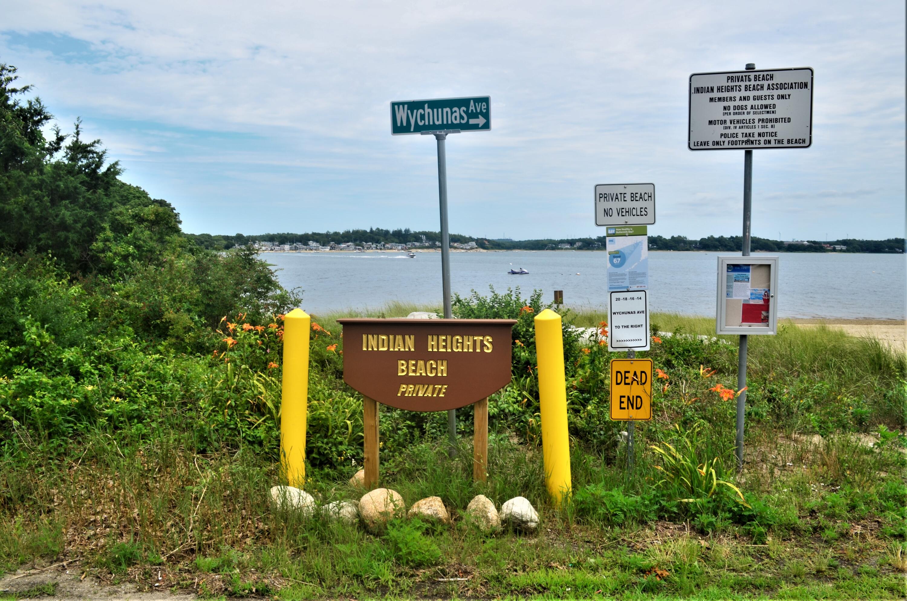 3 Wenonah Road Buzzards Bay, MA 02532 - Photo 6 of 25 a sign that is on the side of the road