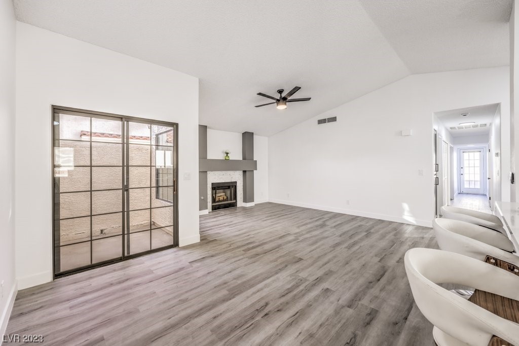 2044 Waverly Circle Henderson, NV 89014 - Photo 14 of 37