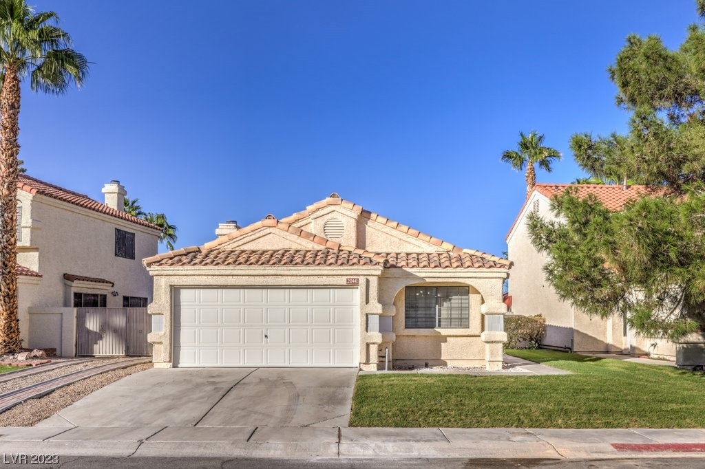 2044 Waverly Circle Henderson, NV 89014 - Photo 7 of 37