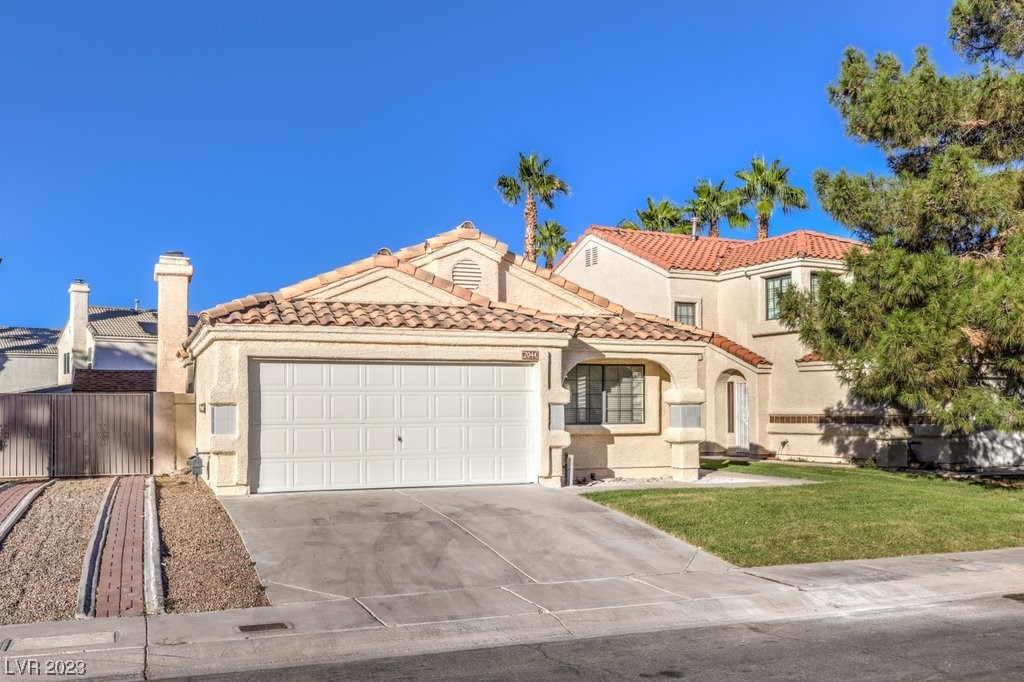 2044 Waverly Circle Henderson, NV 89014 - Photo 8 of 37