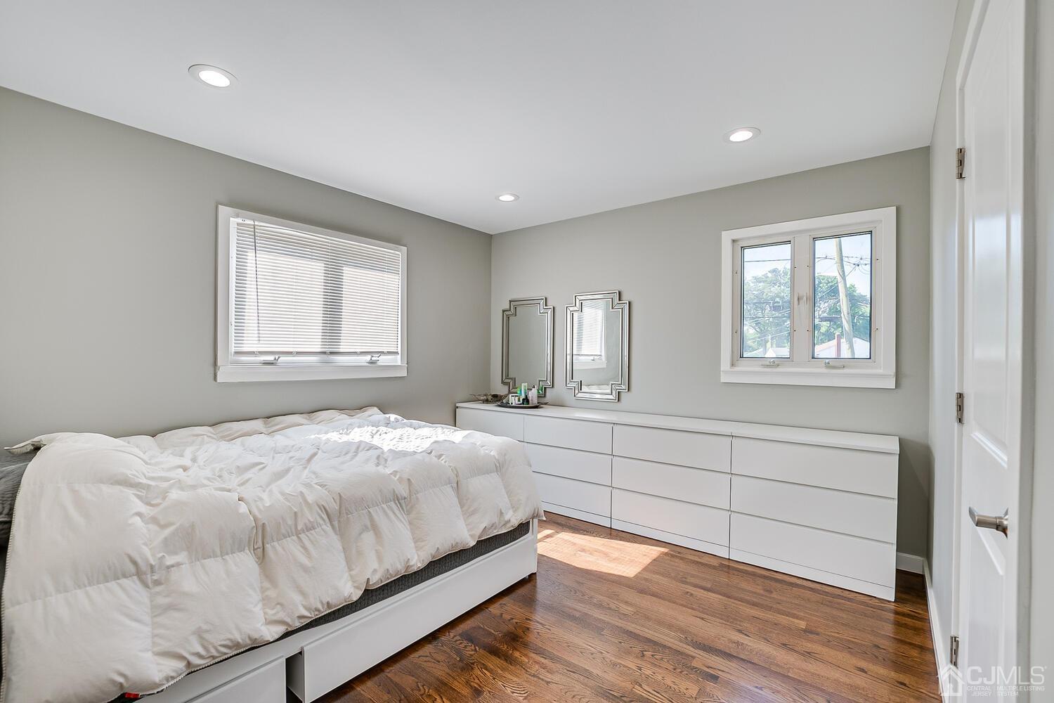 5 Leland Road Edison, NJ 08817 - Photo 25 of 48 a bedroom with a bed and a window