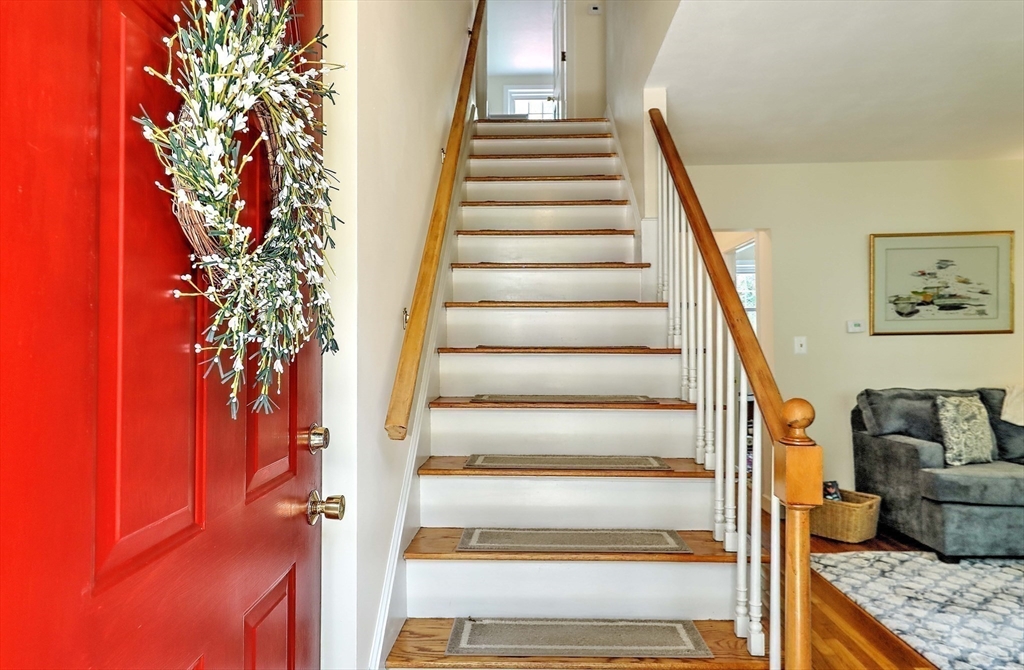 275 Ridge Street Millis, MA 02054 - Photo 10 of 36 Gallery Image 10