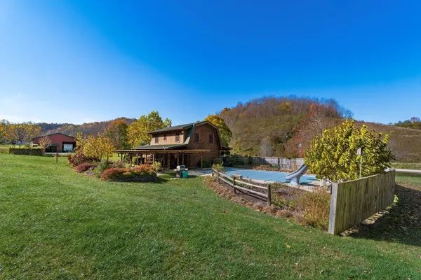 $550,000 | 4172 Jr Furnace-Powellsville Road, Franklin Furnace, OH 45629