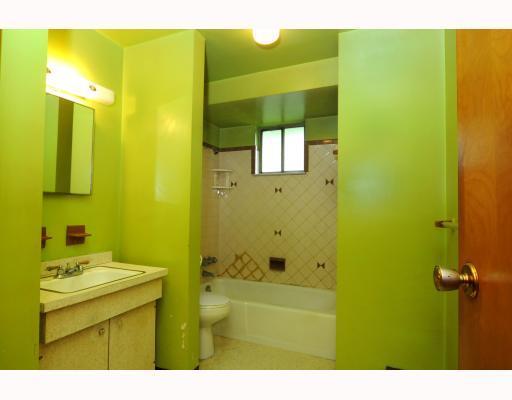 656 Anderson Hozak Road Clinton, PA 15026 - Photo 10 of 11 2nd Floor Plan. Large main bath room on the 2nd floor