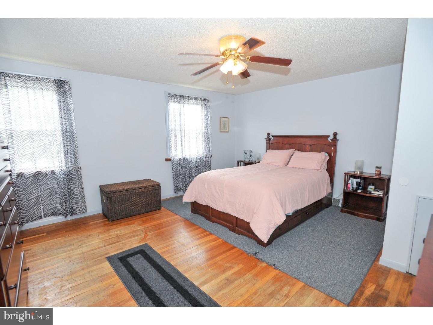 3627 Salina Road Philadelphia, PA 19154 - Photo 11 of 25 Bedroom - Main