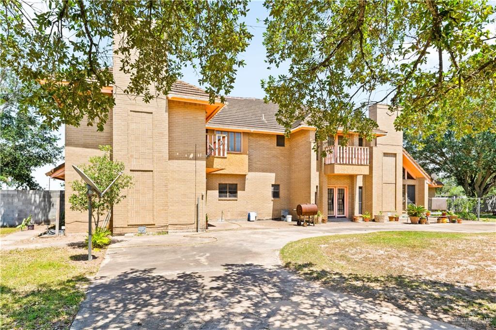 9065 North Moorefield Road Mission, TX 78574 - Photo 8 of 24