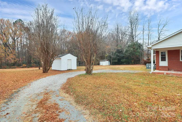 $1,895 | 8911 Reames Road, Charlotte, NC 28216
