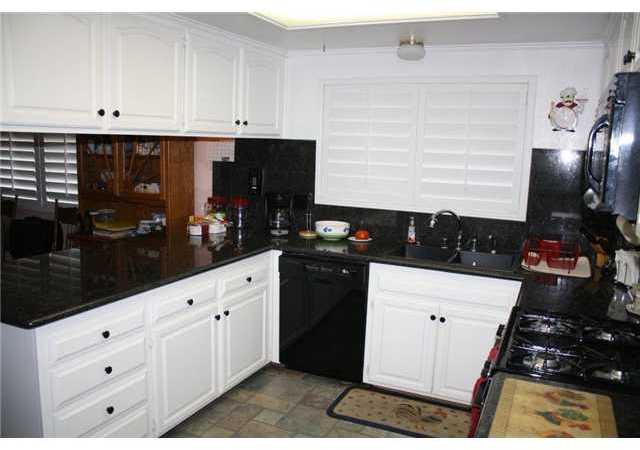13653 Putney Road Poway, CA 92064 - Photo 3 of 17