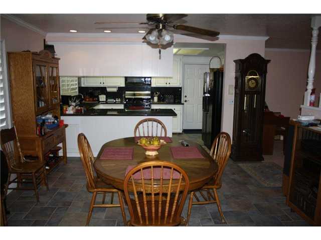 13653 Putney Road Poway, CA 92064 - Photo 4 of 17