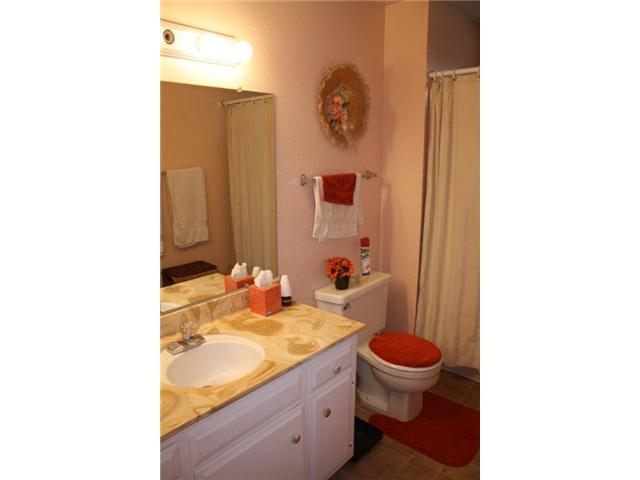 13653 Putney Road Poway, CA 92064 - Photo 10 of 17