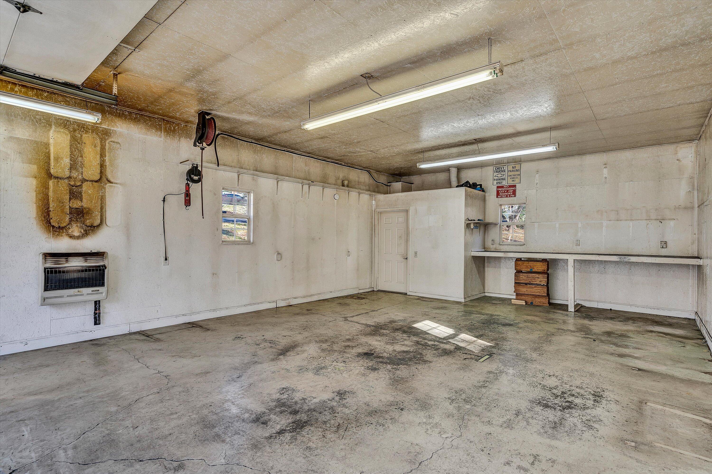 4472 Stonewall Road Northwest Roanoke, VA 24017 - Photo 30 of 37 Detached Garage - Inside