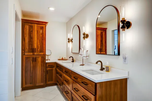 $889,500 | 16634 Hightop Way Northwest, Cass Lake, MN 56633
