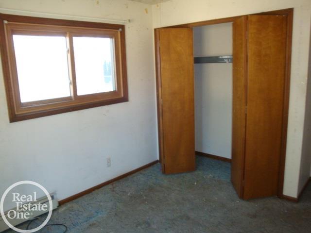 48814 Callens Road New Baltimore, MI 48047 - Photo 19 of 32 31374120-18.JPG