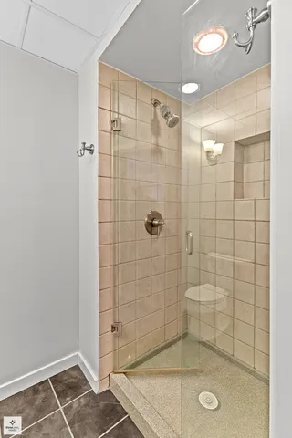 $3,000 | 701 West Jackson Boulevard, Unit 302B, Chicago, IL 60661