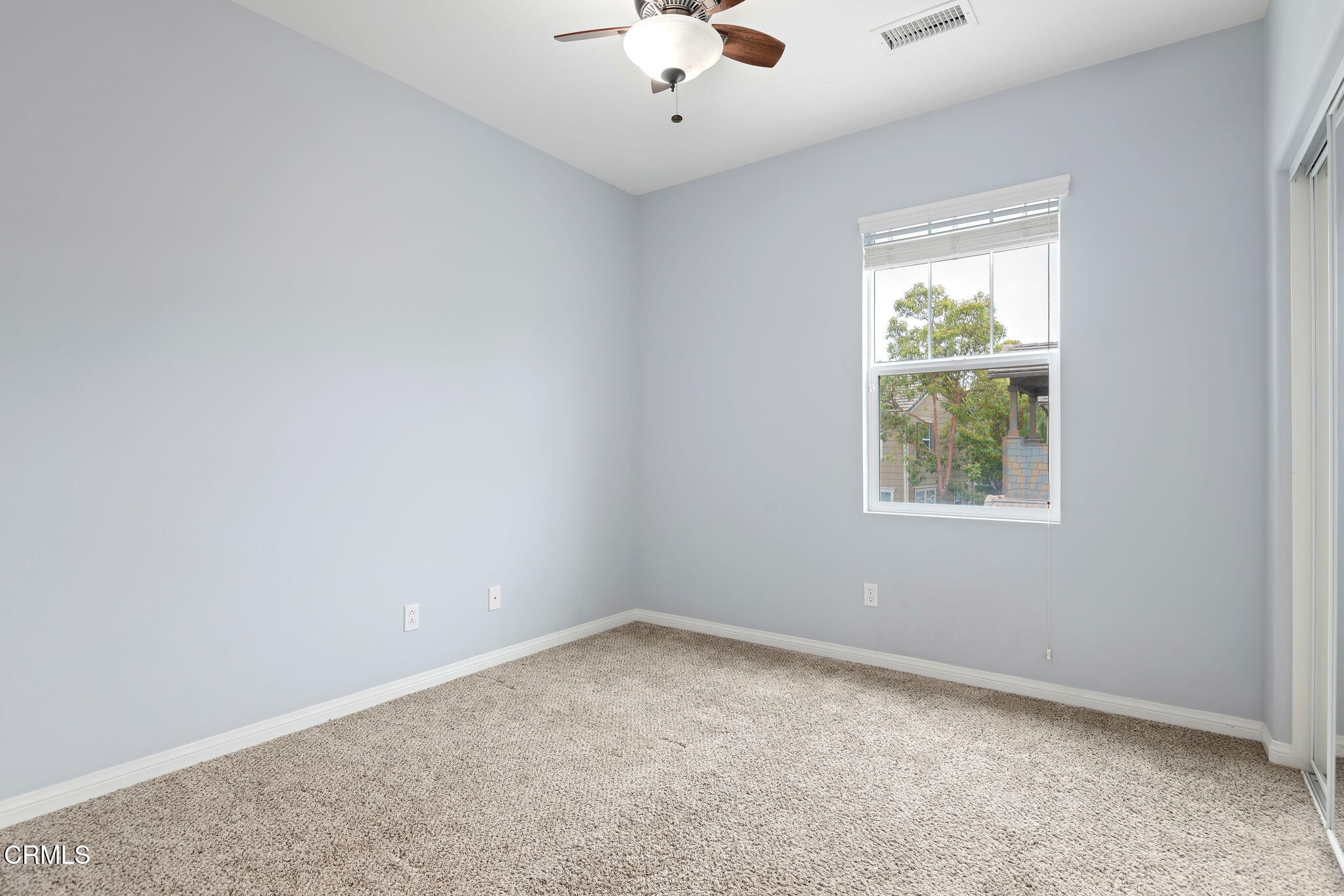 3233 Moss Landing Boulevard Oxnard, CA 93036 - Photo 18 of 25 an empty room with a window