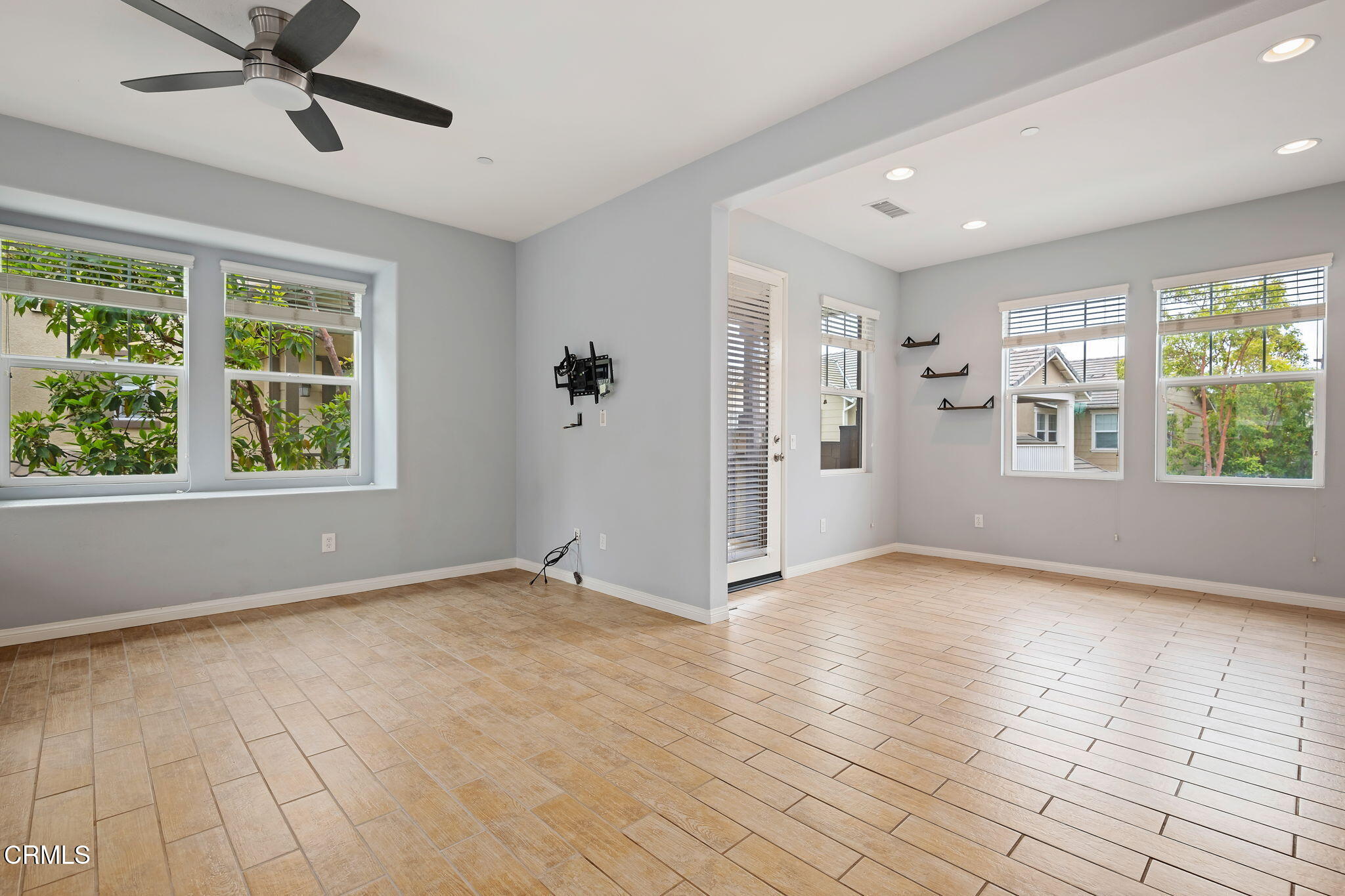 3233 Moss Landing Boulevard Oxnard, CA 93036 - Photo 4 of 25 a view of an empty room with a window
