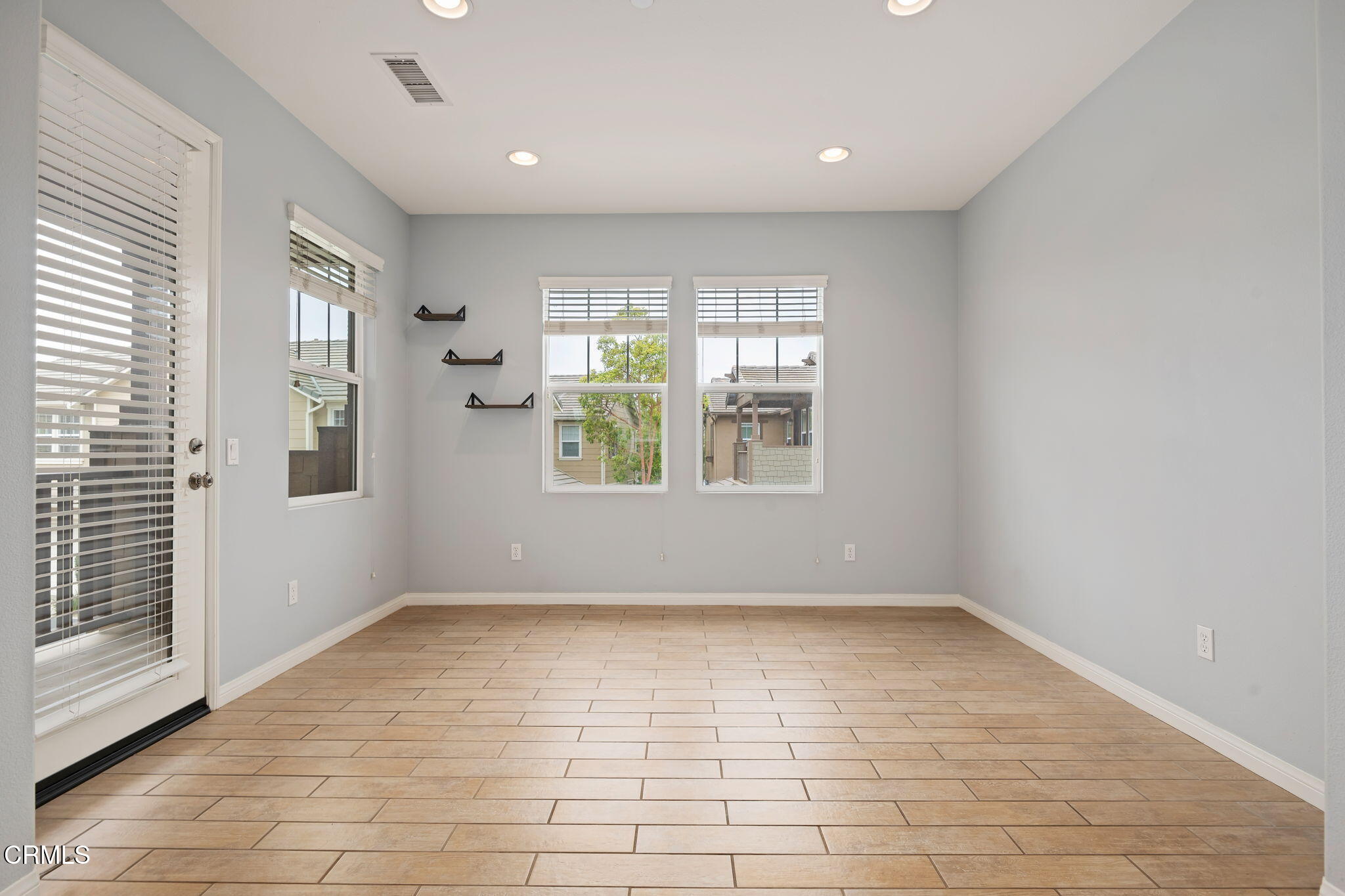 3233 Moss Landing Boulevard Oxnard, CA 93036 - Photo 8 of 25 a view of an empty room with a window