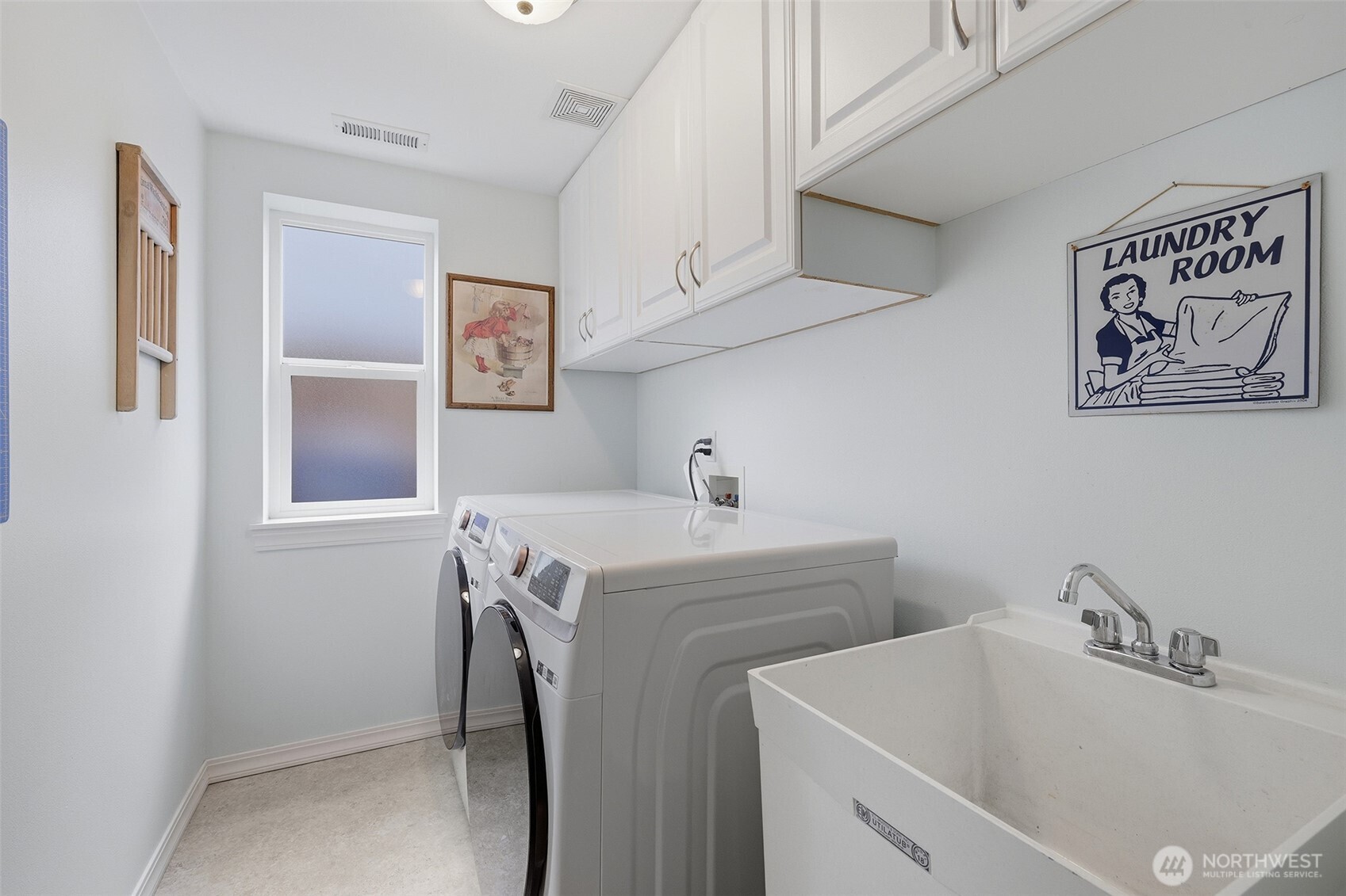 17747 89th Court Northeast Bothell, WA 98011 - Photo 14 of 33 a utility room with dryer and washer