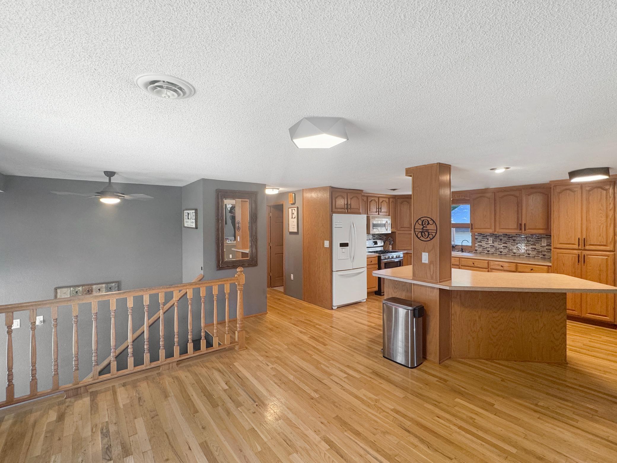 2832 Mill Street Slayton, MN 56172 - Photo 7 of 23