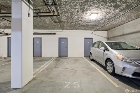 $7,000 | 435 Sheridan Avenue, Unit 201, Palo Alto, CA 94306