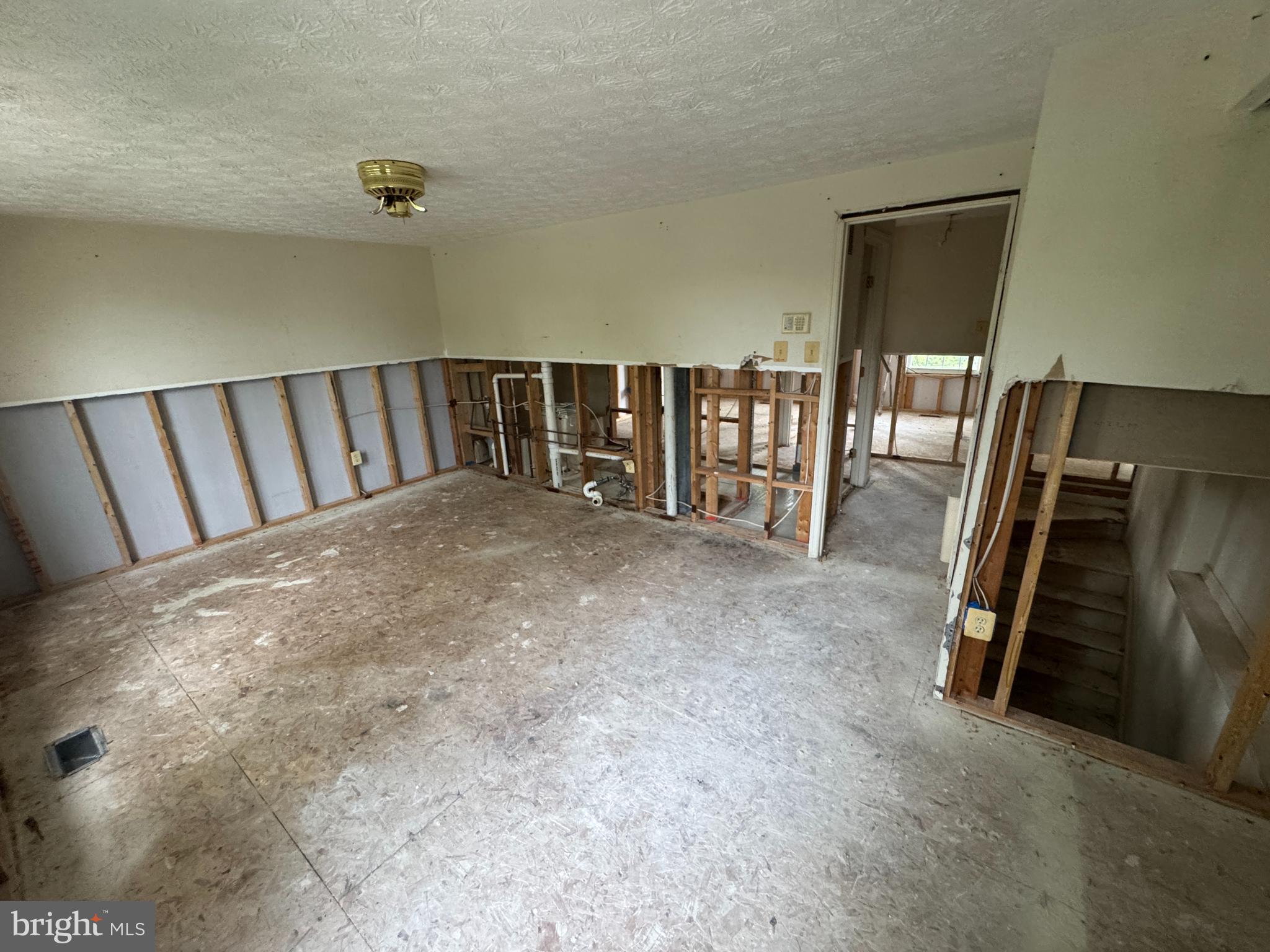 2254 Riding Crop Way Windsor Mill, MD 21244 - Photo 6 of 10 a view of a hallway