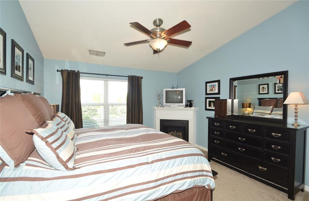 12846 Redskins Avenue Fishers, IN 46037 - Photo 14 of 24 Gallery Image 14