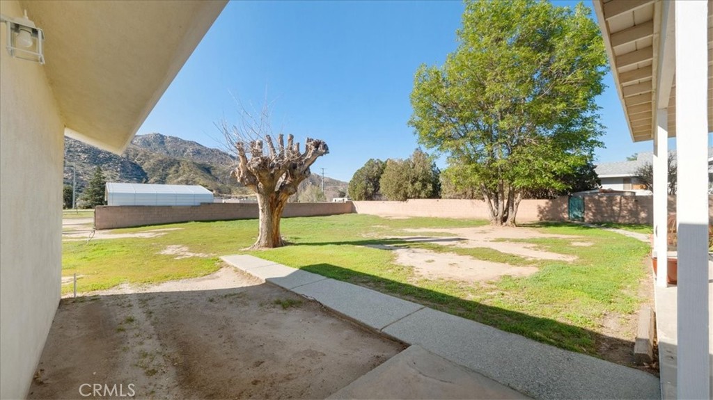 514 Victory Avenue Banning, CA 92220 - Photo 20 of 25