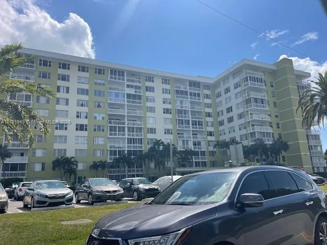 a view of parking area